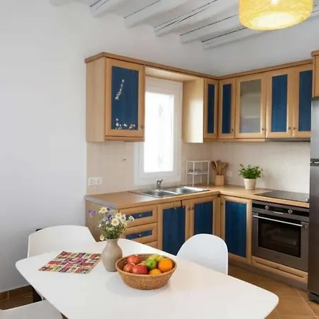 Charming 3 Bd House In Village * Ano Mera