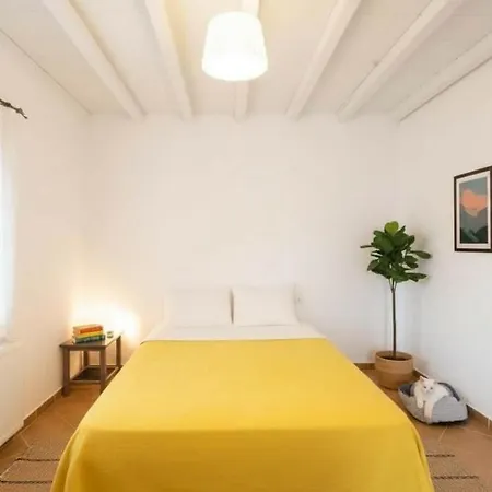 Charming 3 Bd House In Village * アノ・メラ