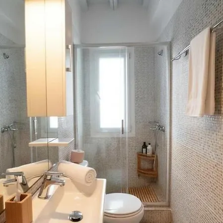 Charming 3 Bd House In Village * アノ・メラ